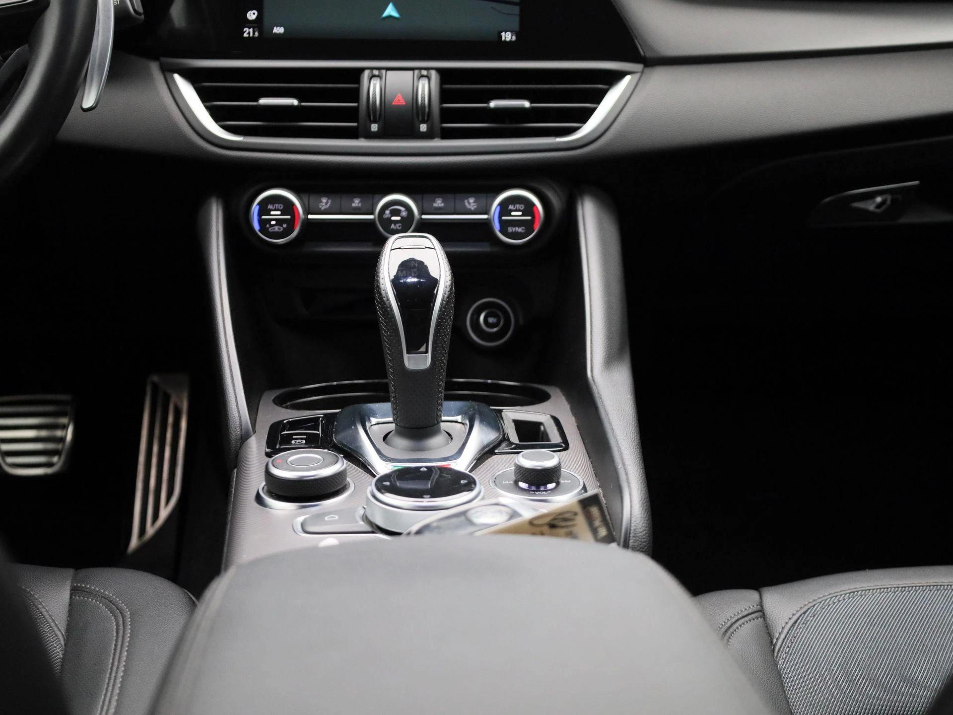 Alfa Romeo Giulia 2.0 TB 200 Sprint AUTO