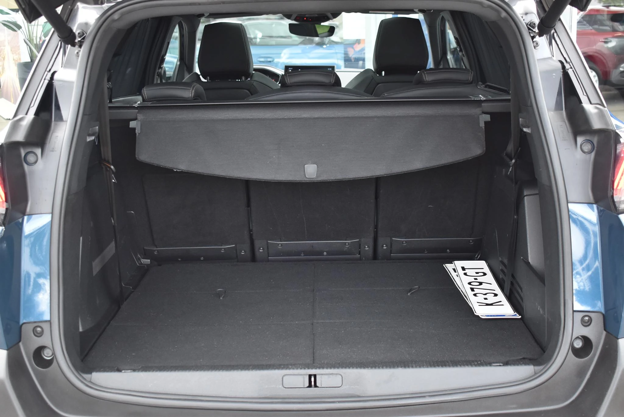 Peugeot-5008-image-9