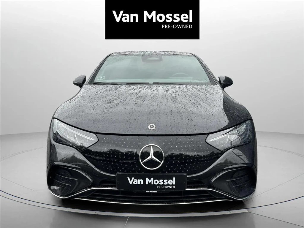Mercedes-Benz-EQE-image-1