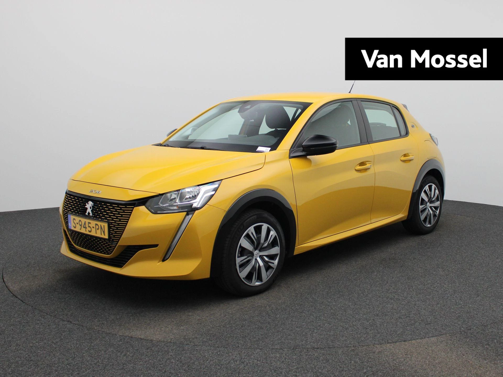 Peugeot-e-208-image-0