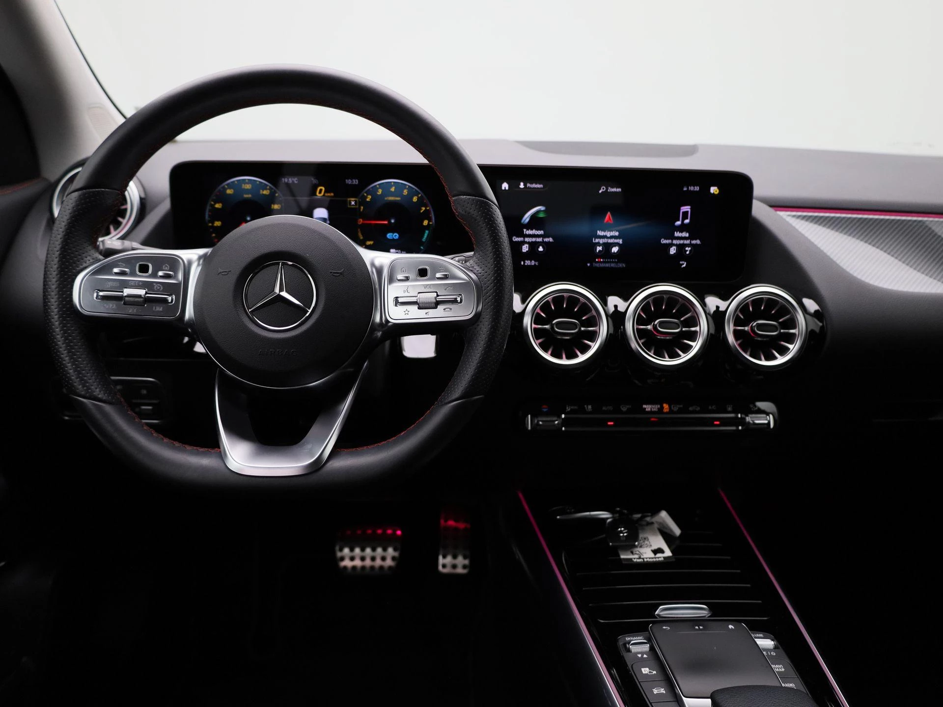 Mercedes-Benz GLA 250 e AMG Line + CARPLAY + MULTIBEAM + NIGHTPAKKET +