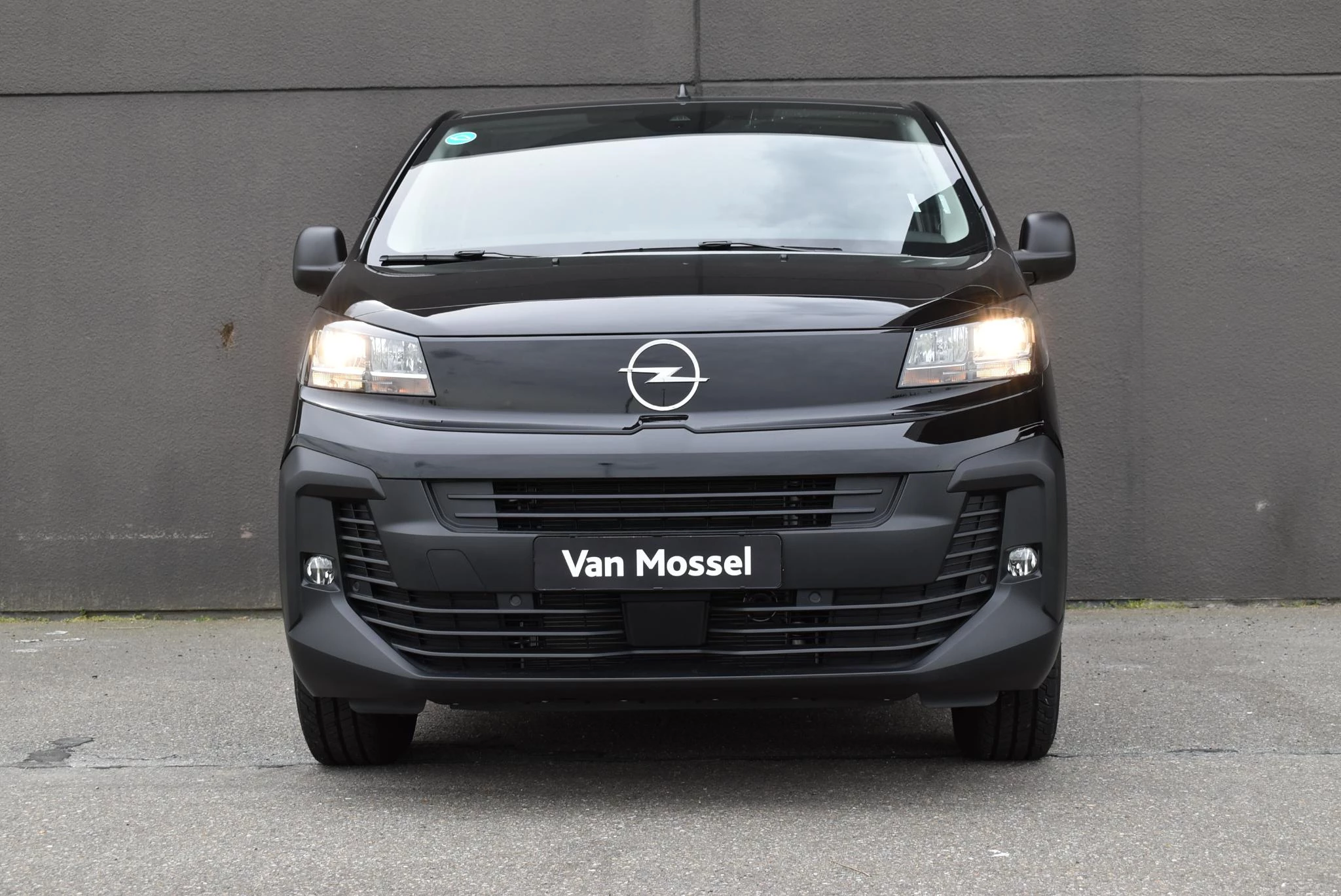 Opel-Vivaro-e-image-1