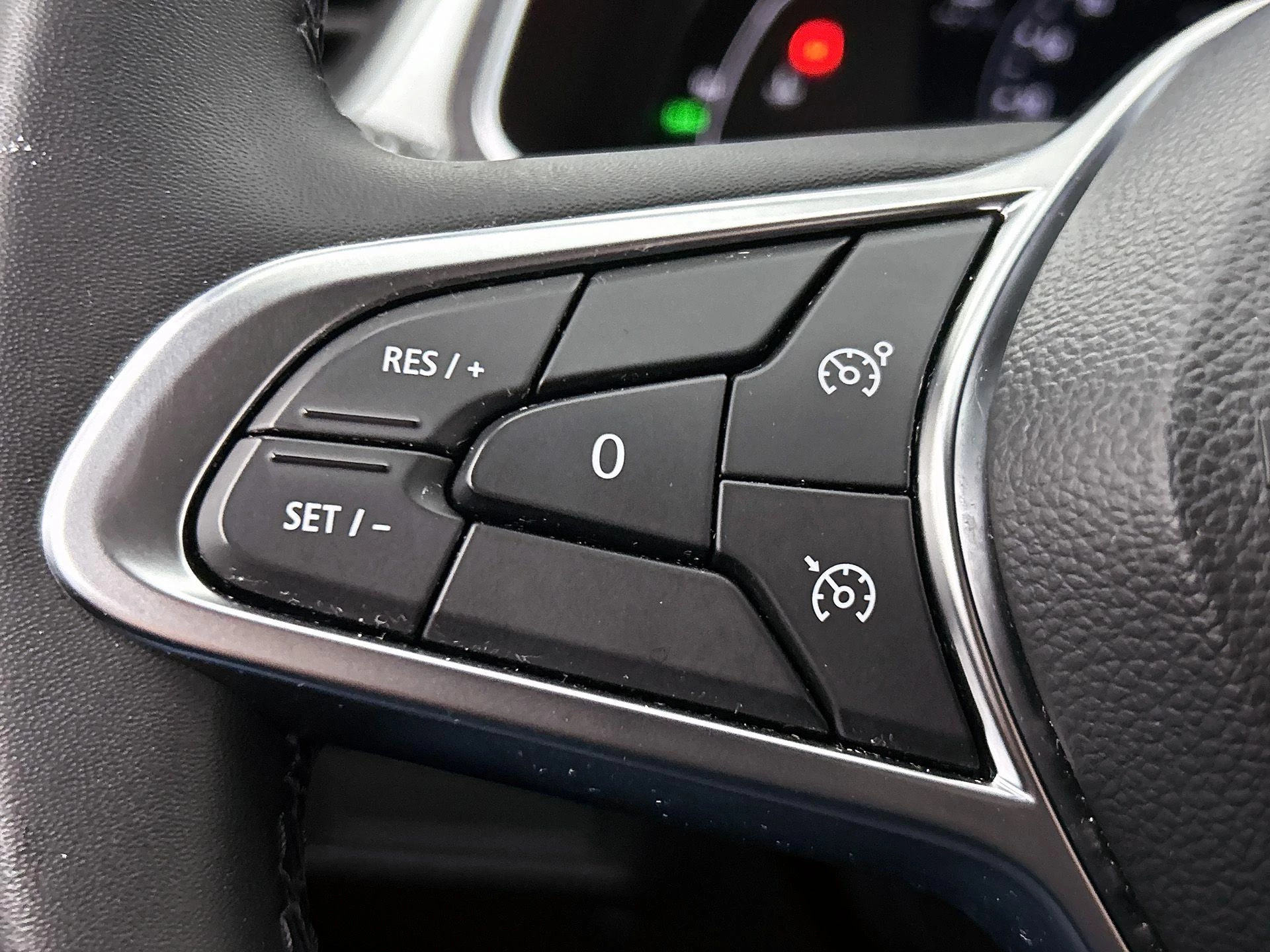 Renault-Captur-image-5