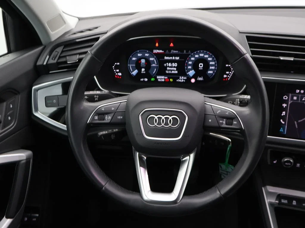 Audi-Q3-image-13