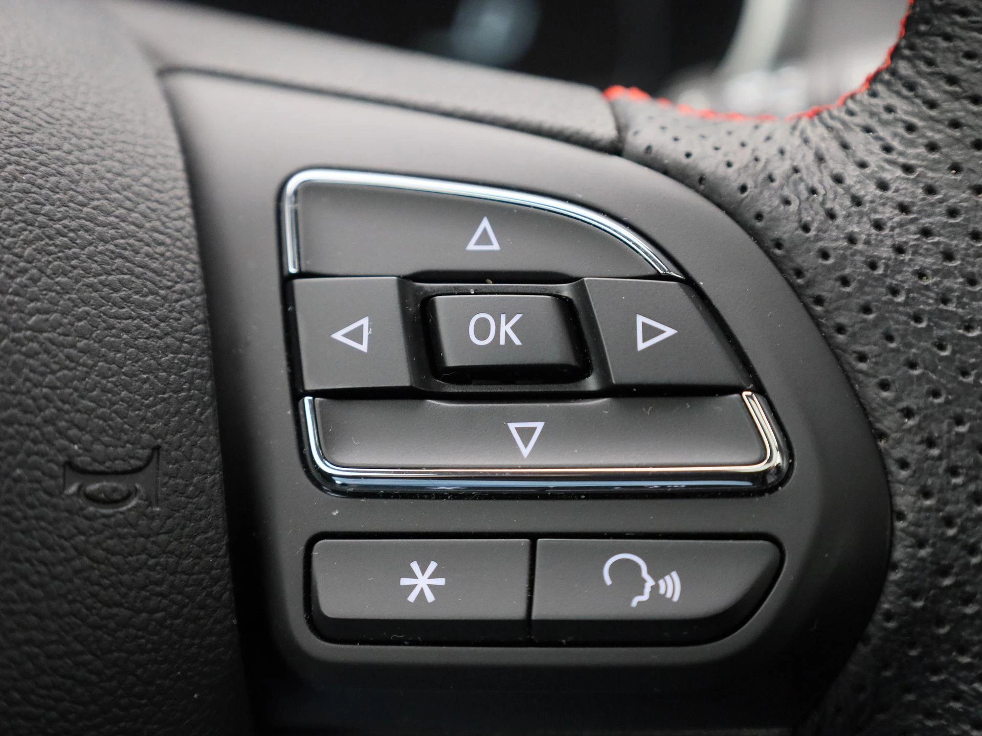 MG ZS EV Long Range Luxury 70 kWh