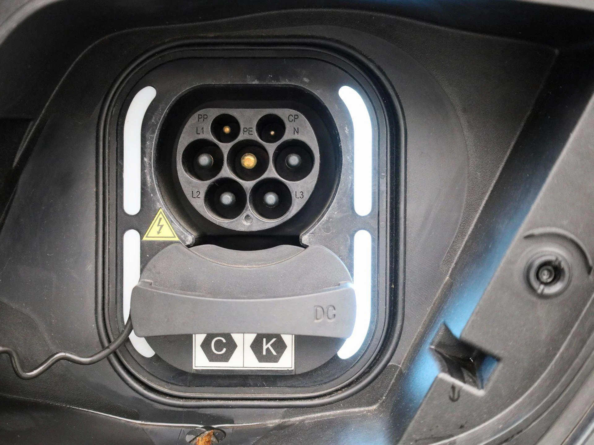 MG-MG4 EV-image-12
