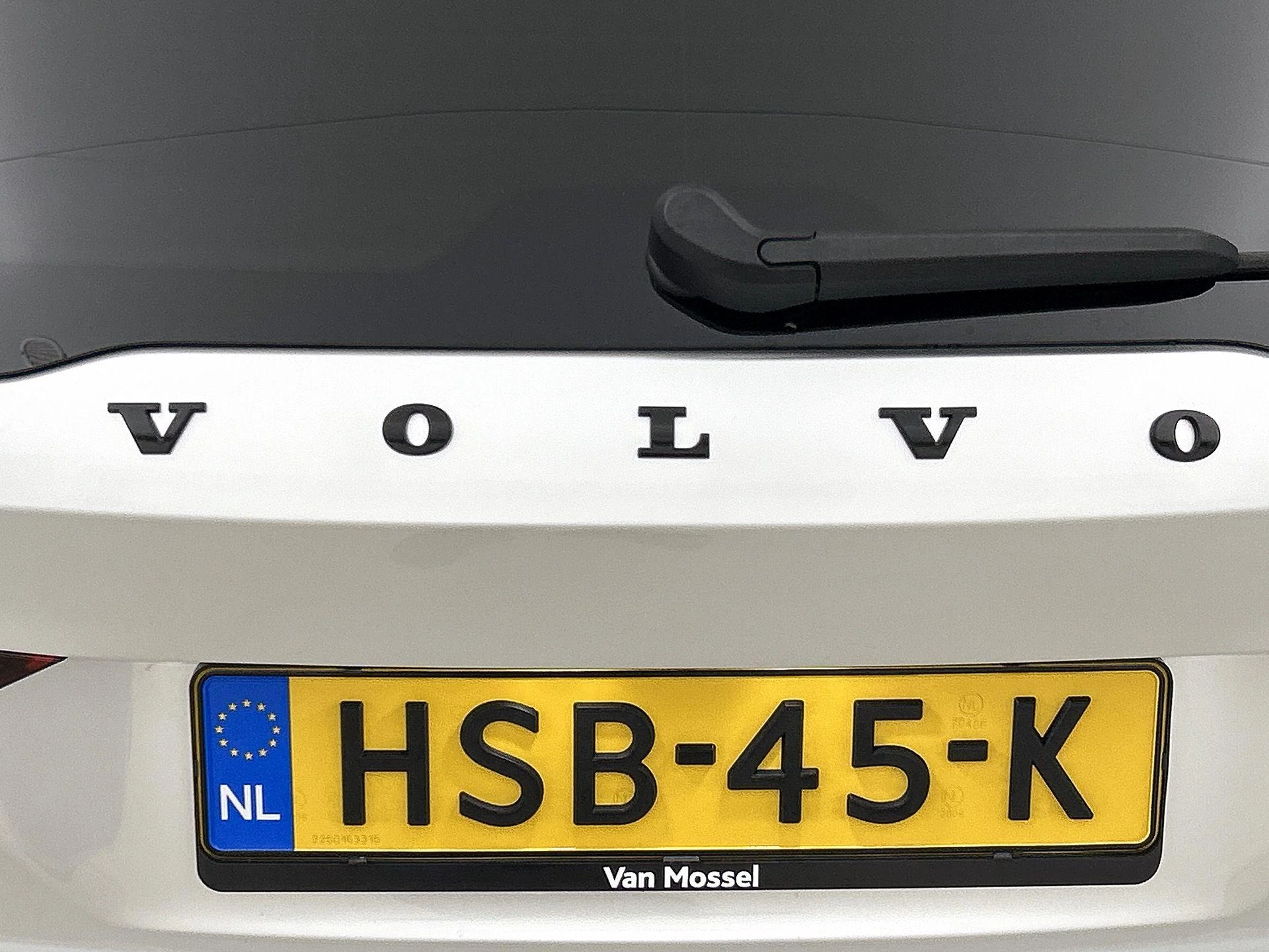 Volvo-V60-image-25