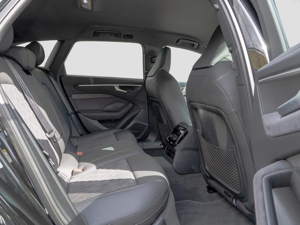 Audi-A6-image-9