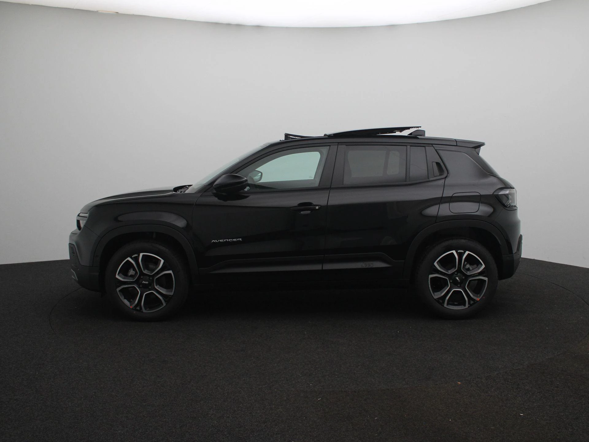 Jeep Avenger 1.2 e-Hybrid Summit