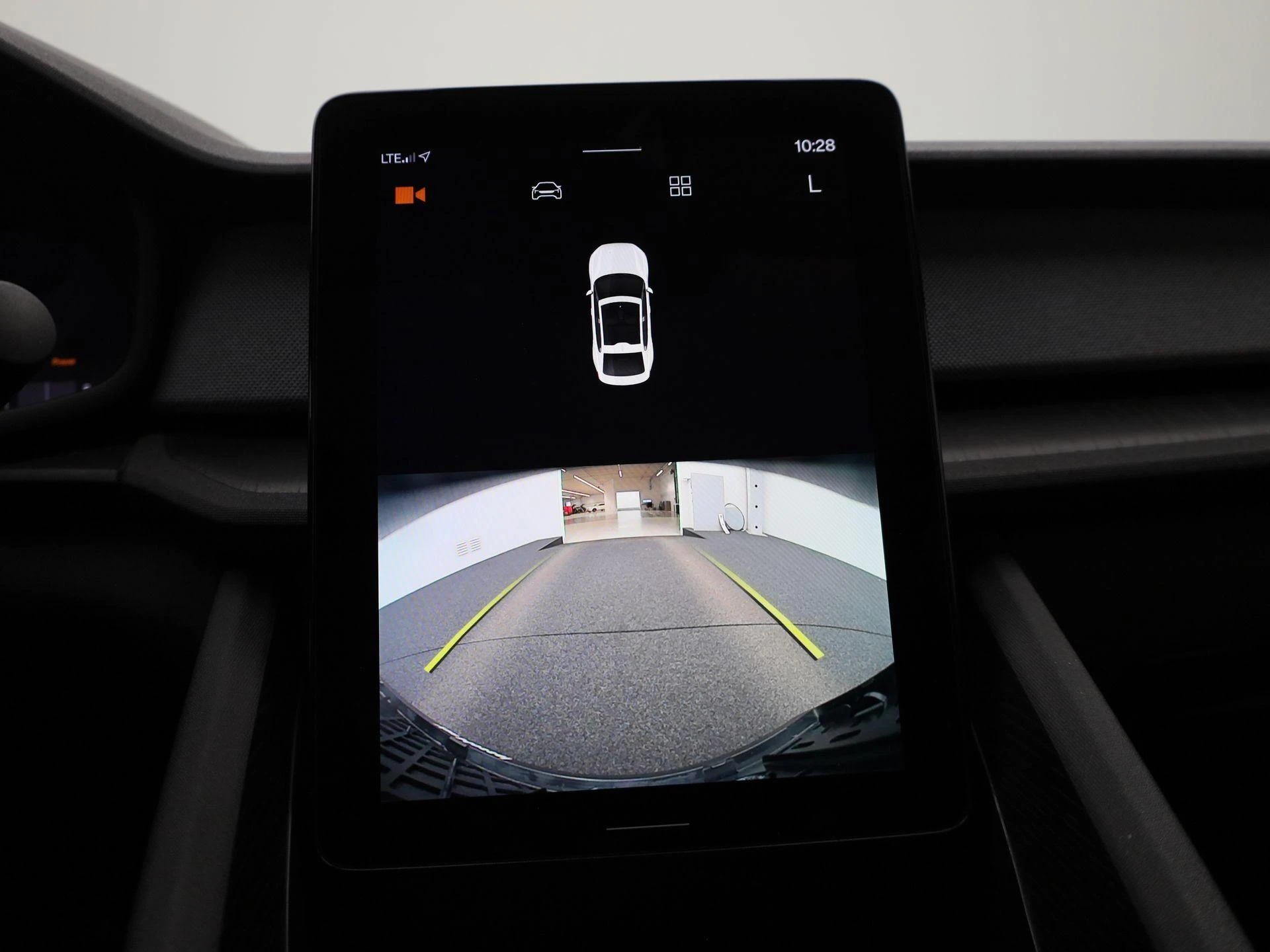 Polestar-2-image-29