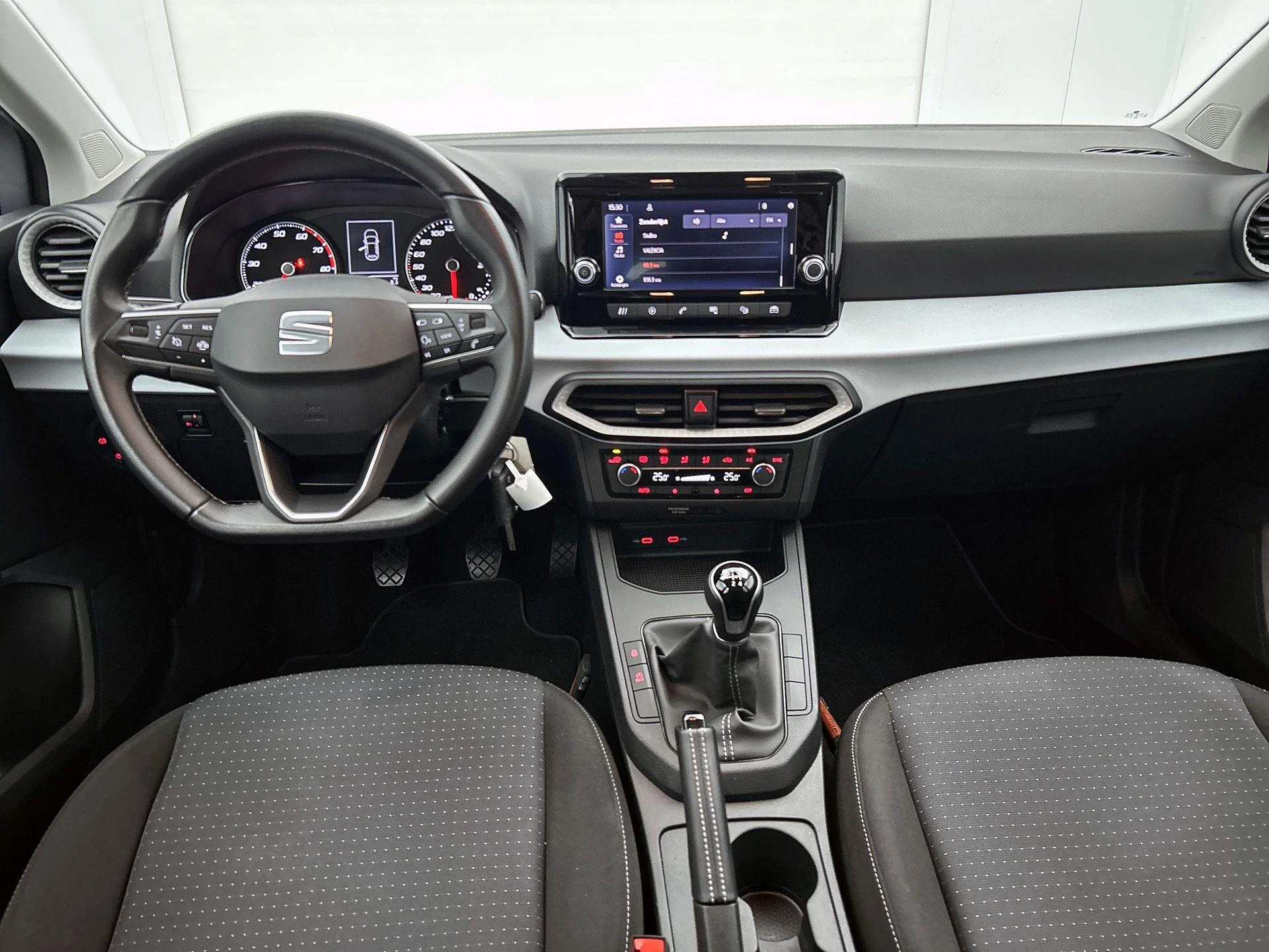 SEAT-Ibiza-image-21