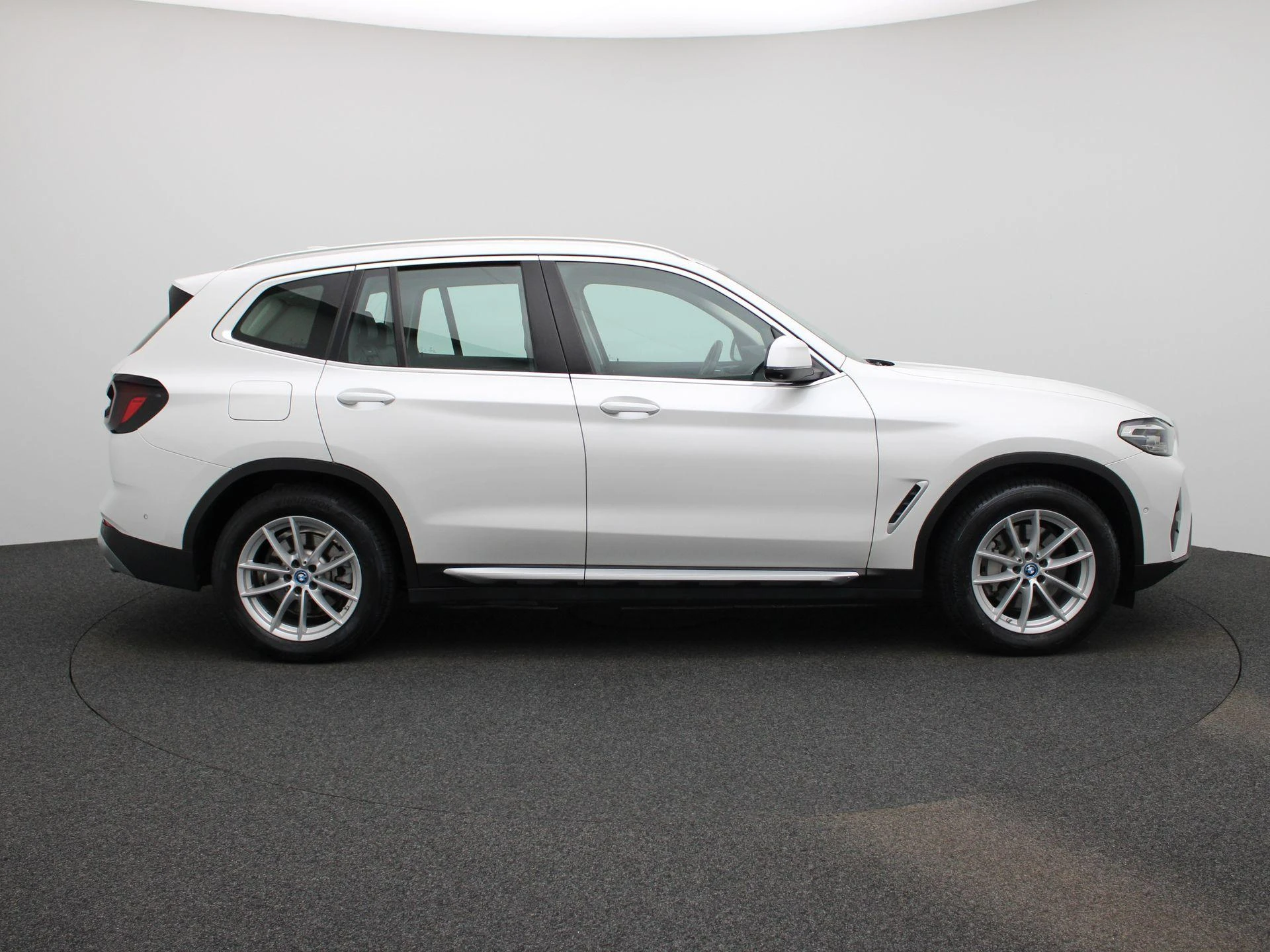 BMW-X3-image-6