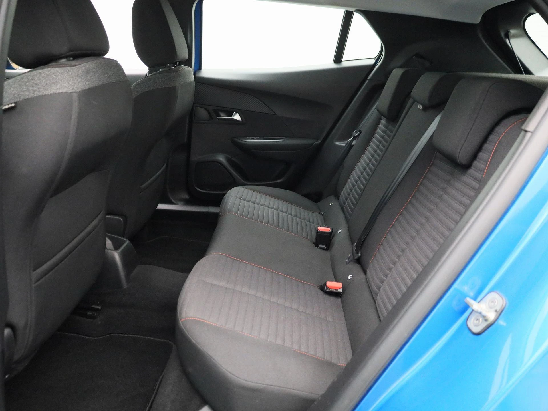 Peugeot-2008-image-11