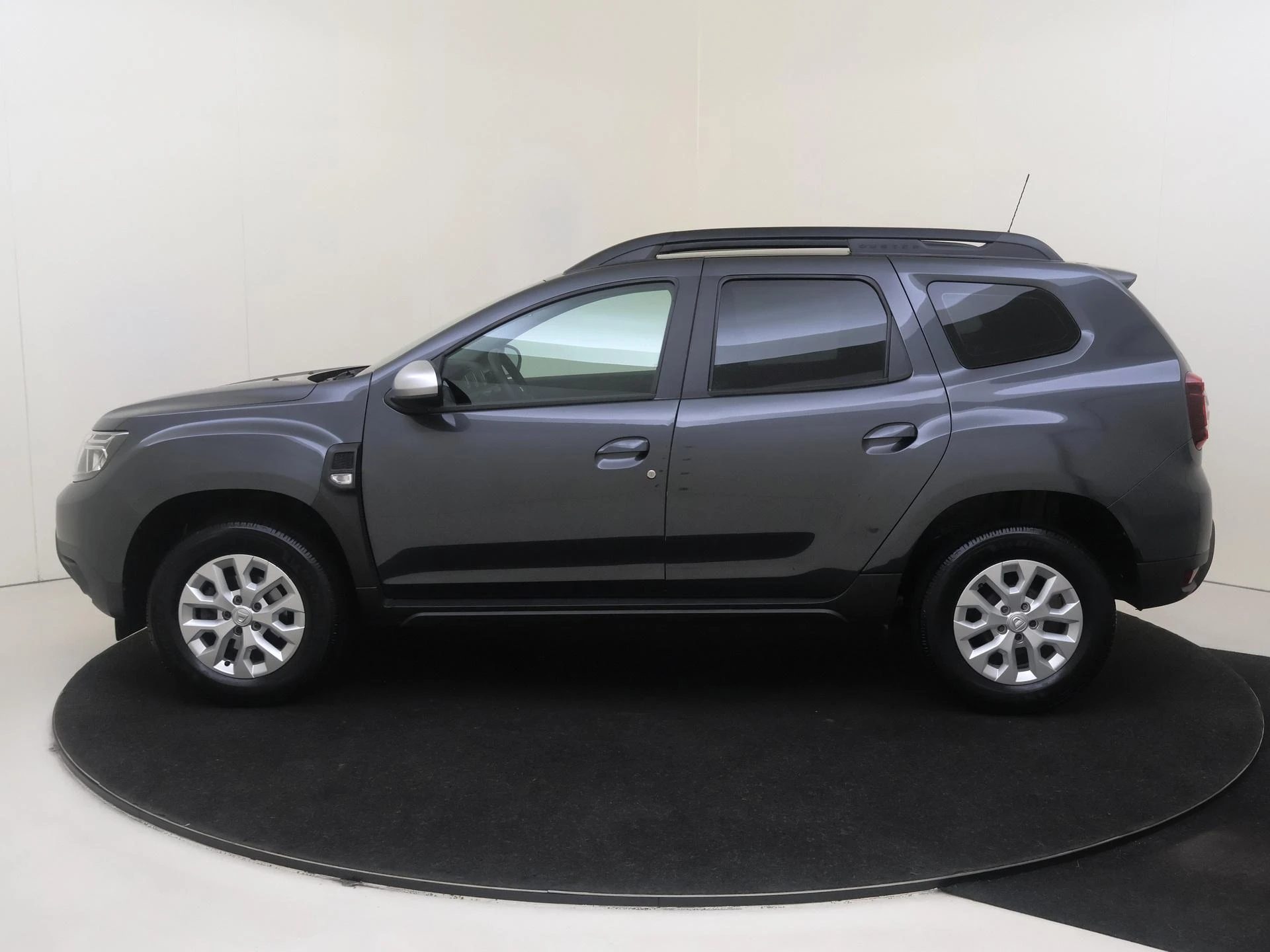 Dacia-Duster-image-7