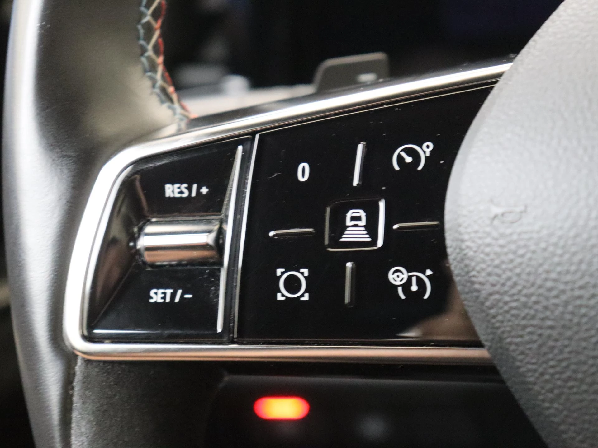 Renault Austral 1.2 E-Tech full hybrid 200 iconic esprit Alpine