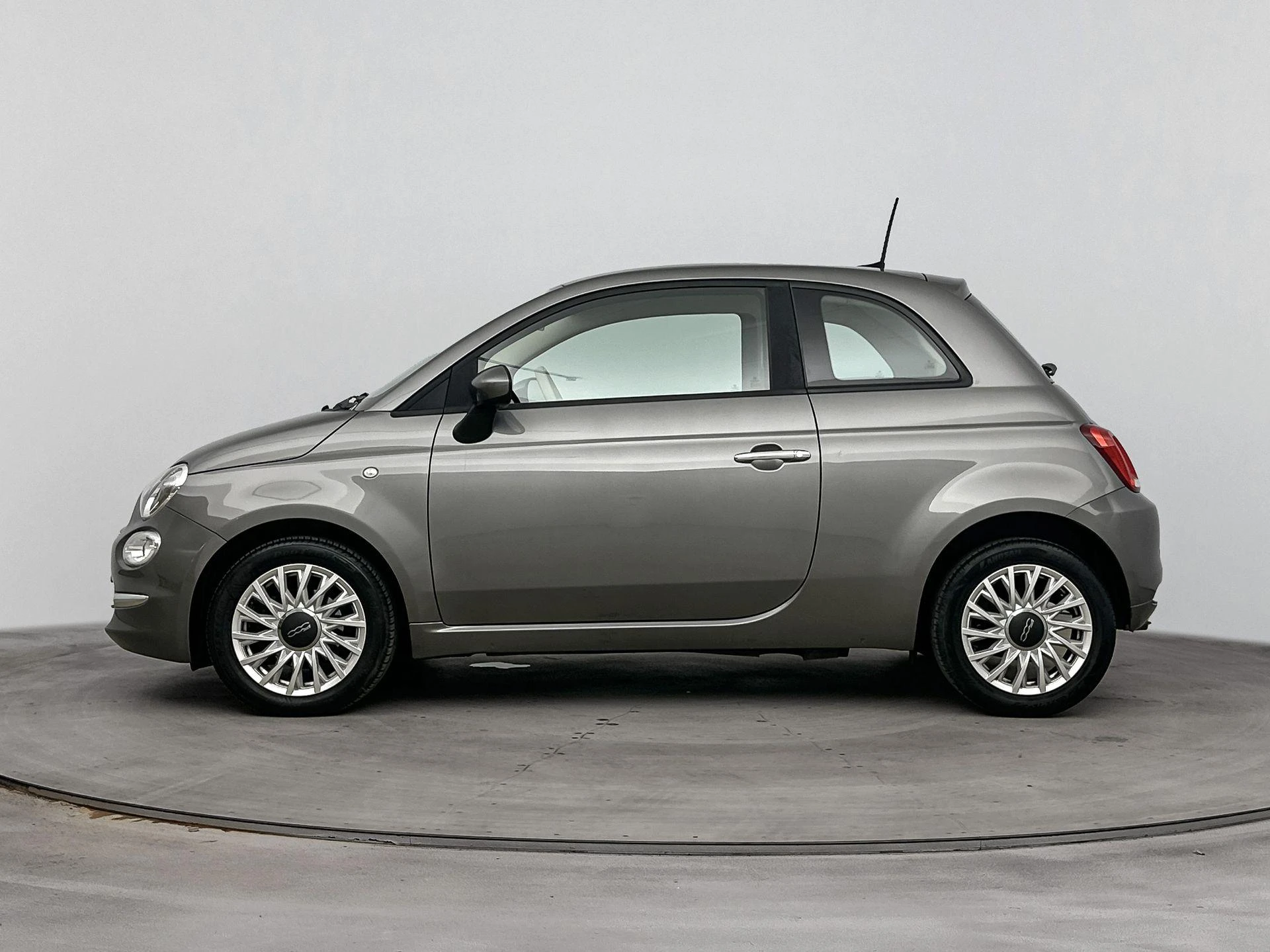 Fiat-500-image-1