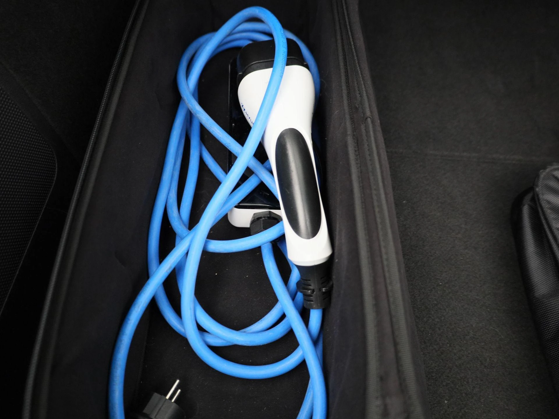 Hyundai-IONIQ-image-12