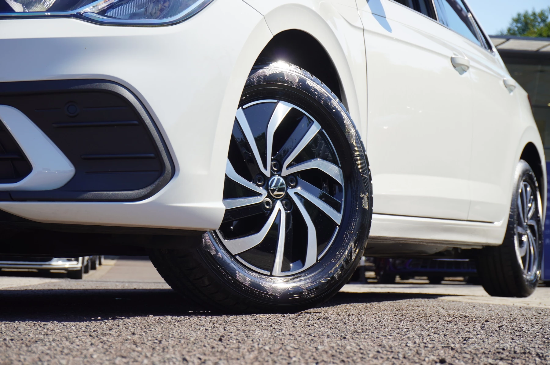 Volkswagen Polo 1.0 TSI Life 5dr