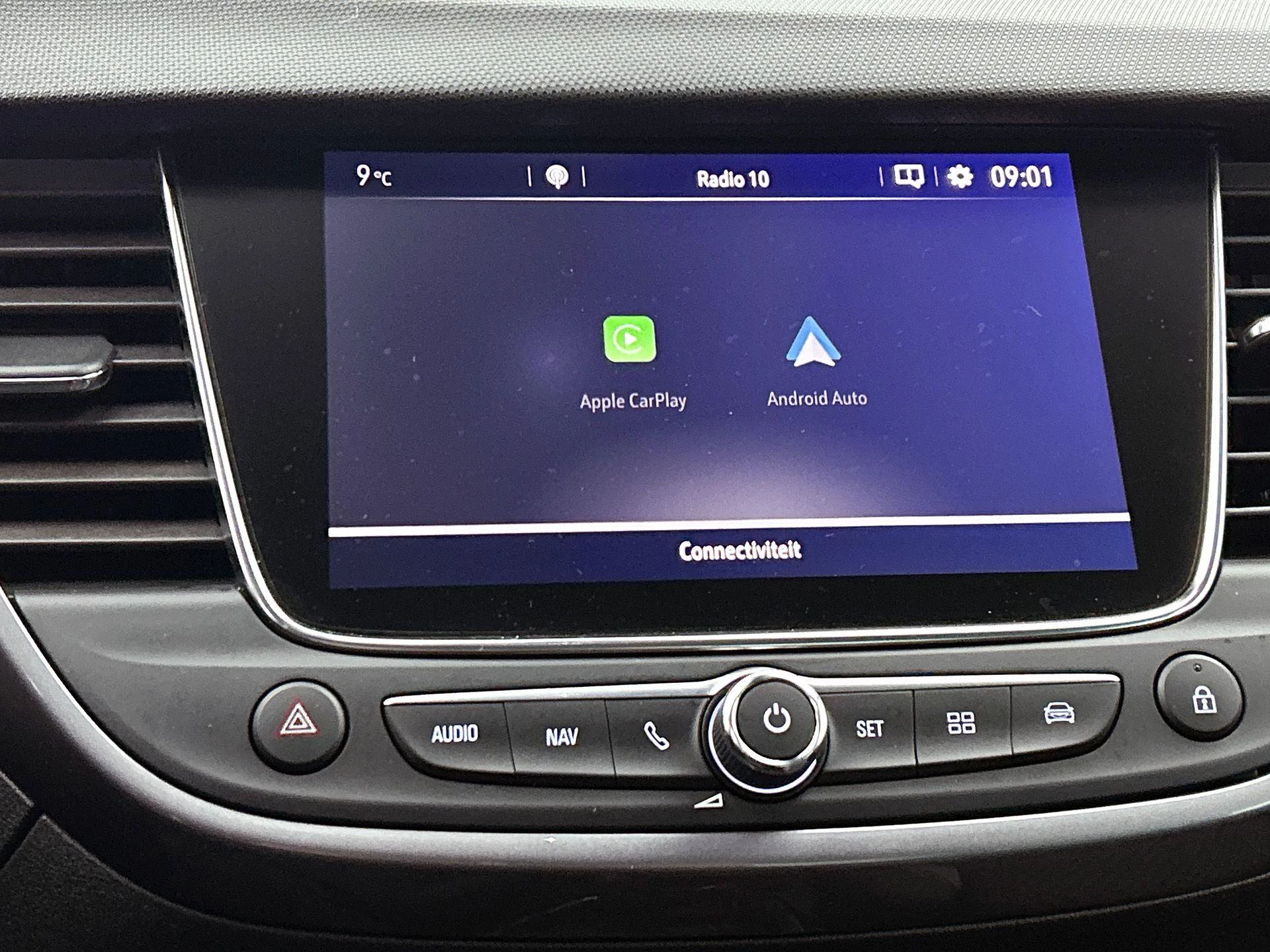 Opel-Crossland X-image-13
