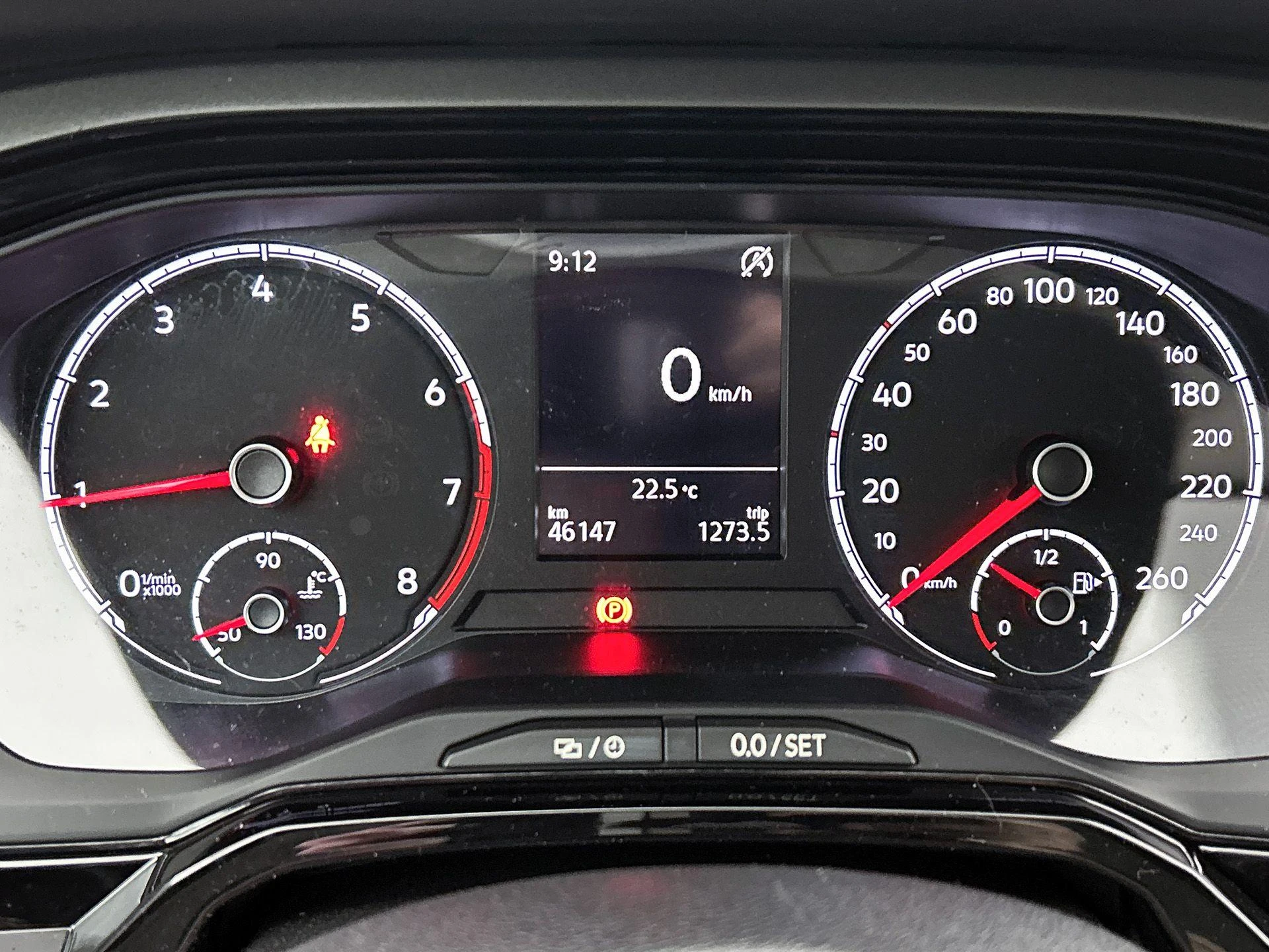 Volkswagen-Polo-image-13