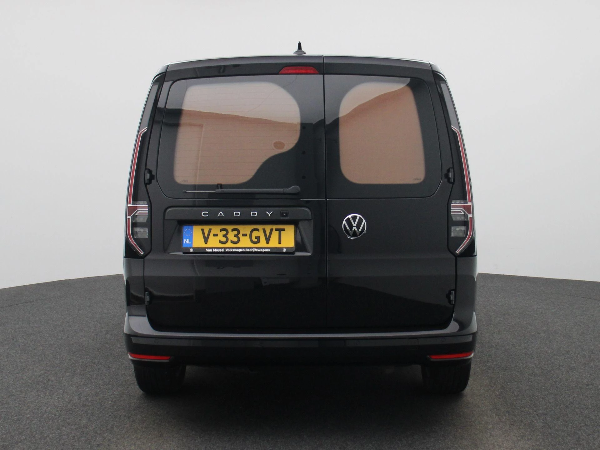Volkswagen-Caddy-image-4