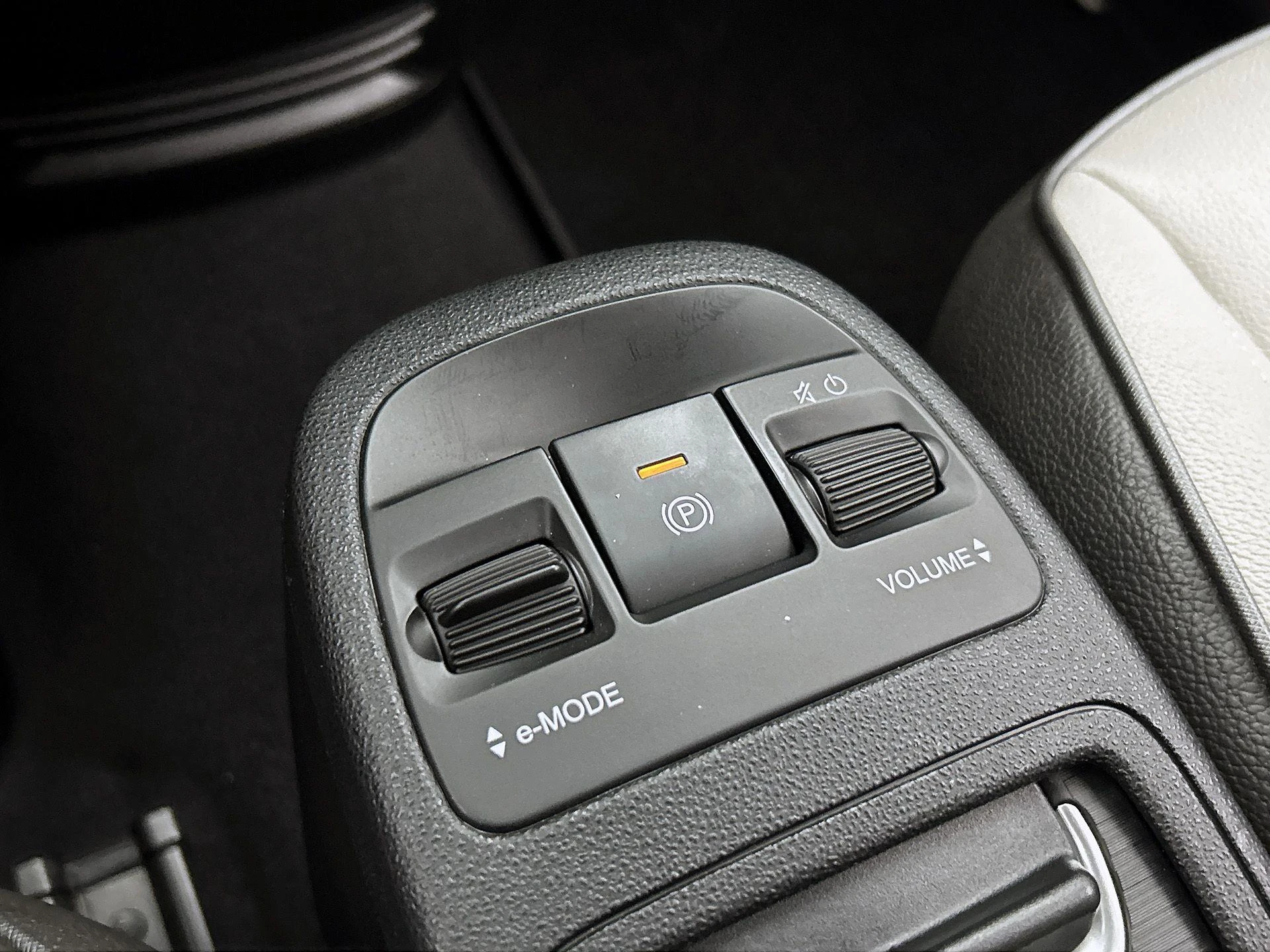 Fiat-500e-image-9