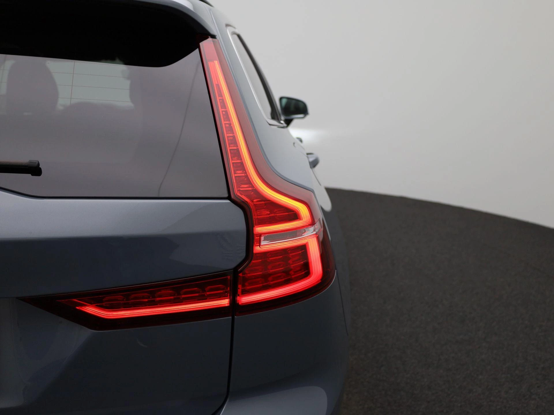 Volvo V60 2.0 B3 Momentum