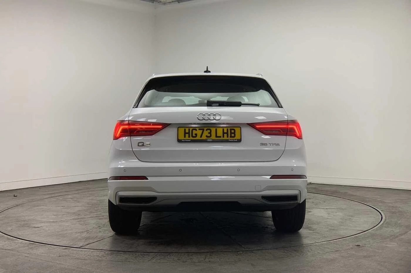 Audi-Q3-image-10