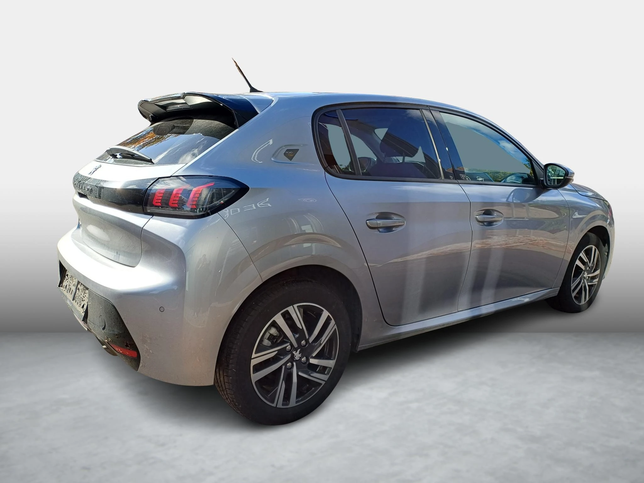 Peugeot-208-image-3