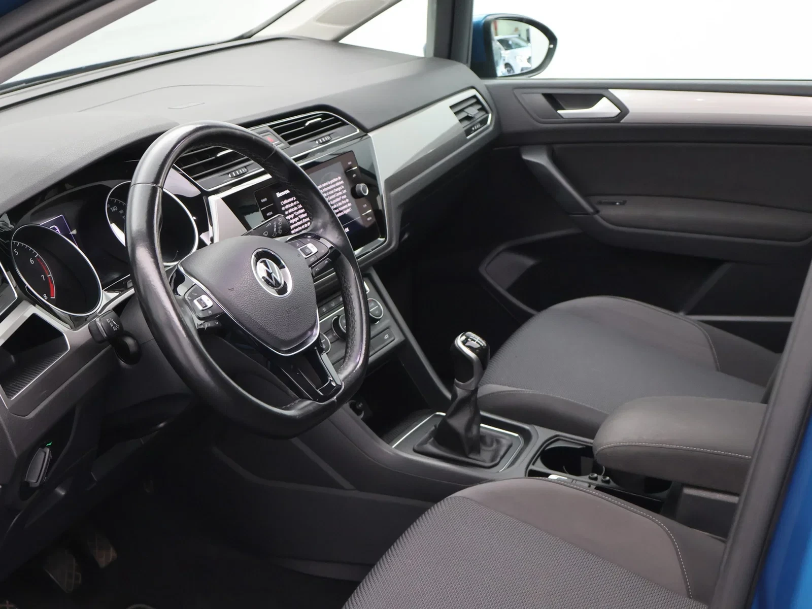 Volkswagen Touran Touran Trendline 1.5TSI 150PK *PANODAK*7 ZITPLAATSEN*CAMERA*ACC*PDC*APP-CONNECT*...*