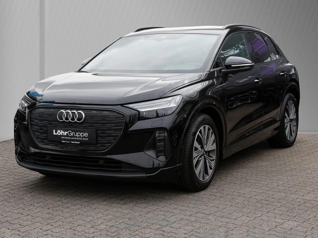 Audi Q4 e-tron 40 /MatrixLED/Navi/Pano/RFK/ACC