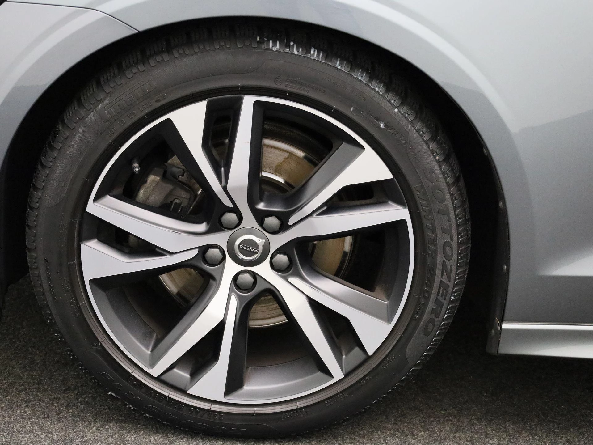 Volvo-S60-image-12