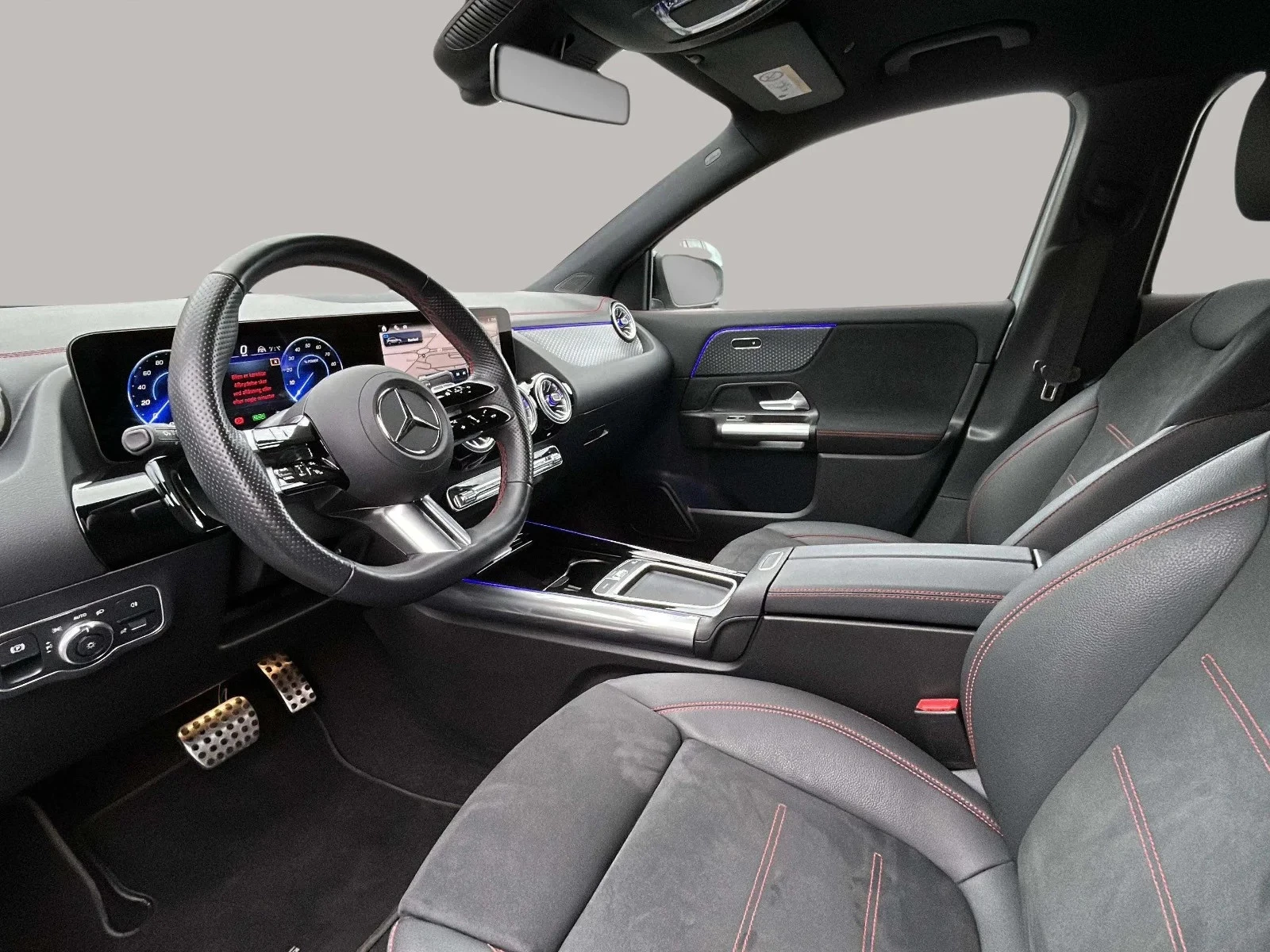 Mercedes-Benz-EQA-image-9