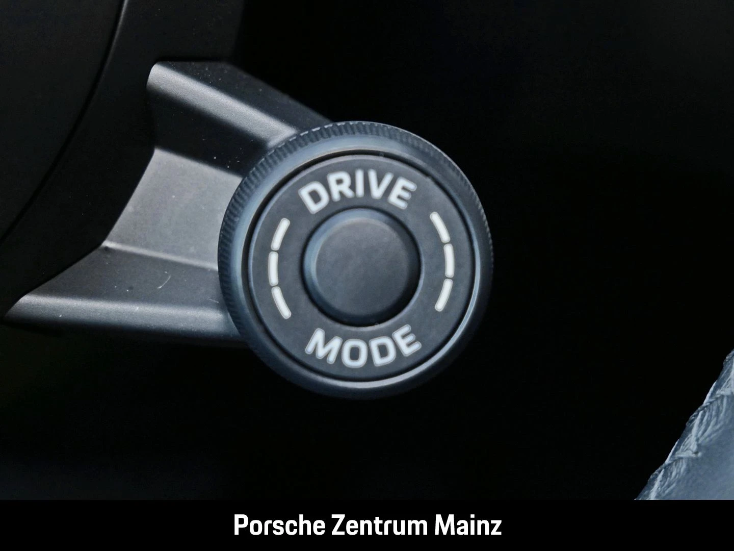 Porsche-Macan-image-26