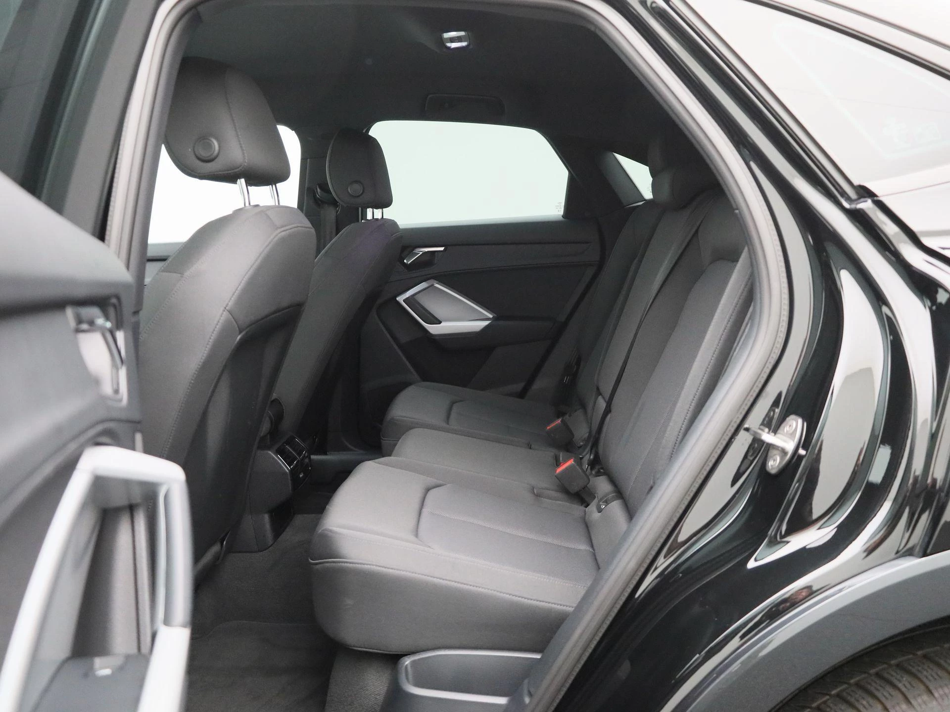Audi-Q3-image-11