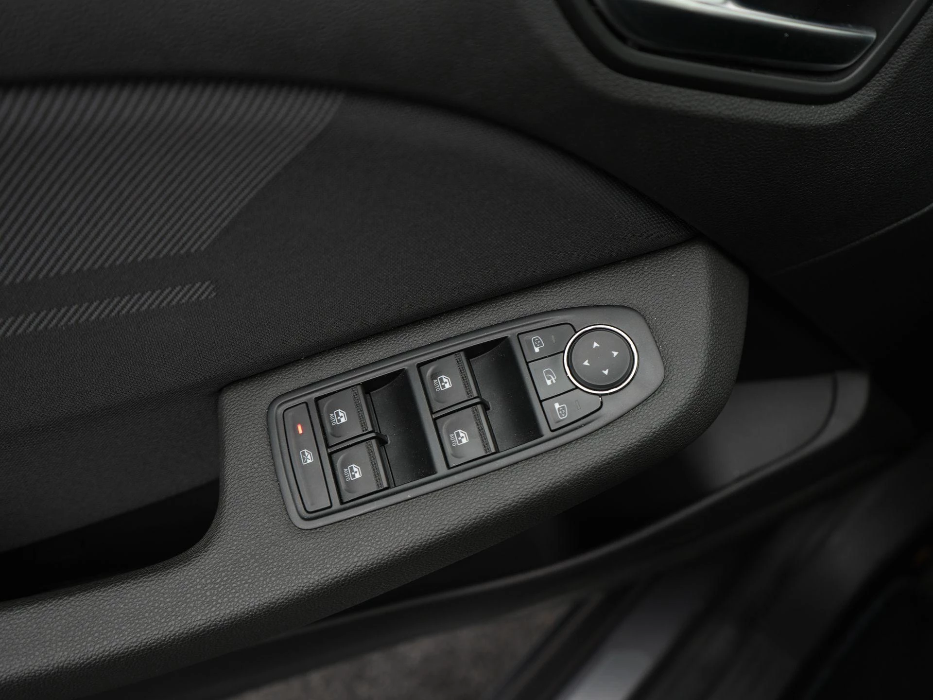 Renault-Clio-image-32