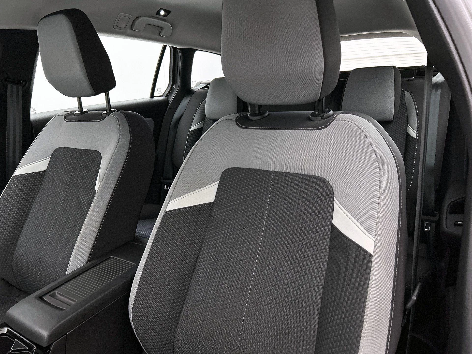 Opel-Astra-image-11