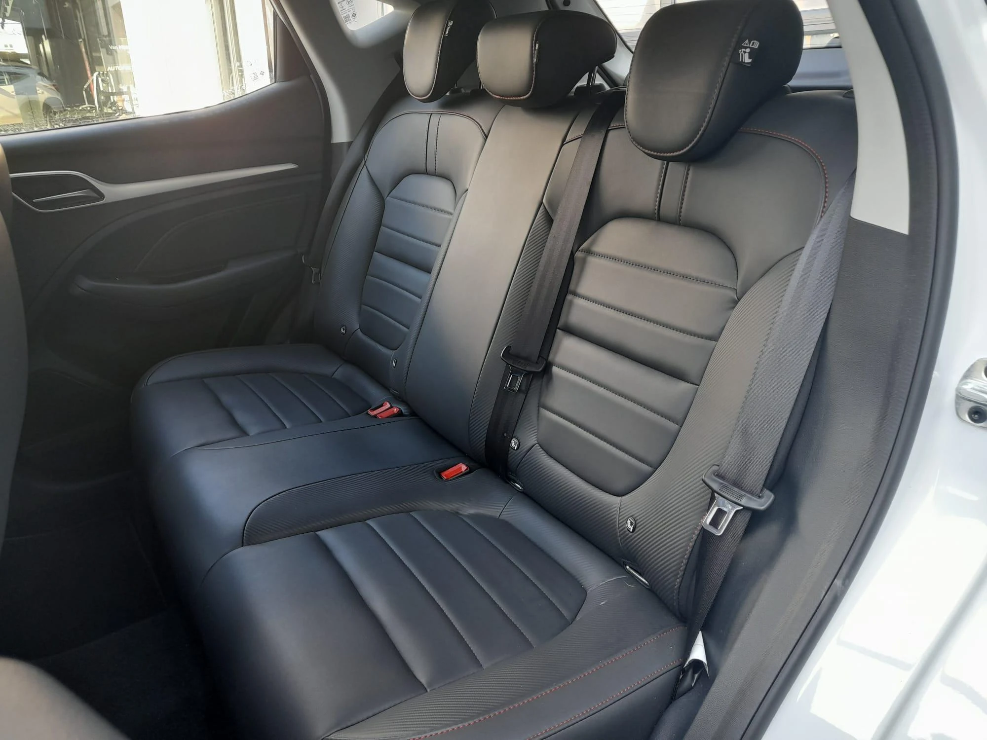 MG ZS Luxury