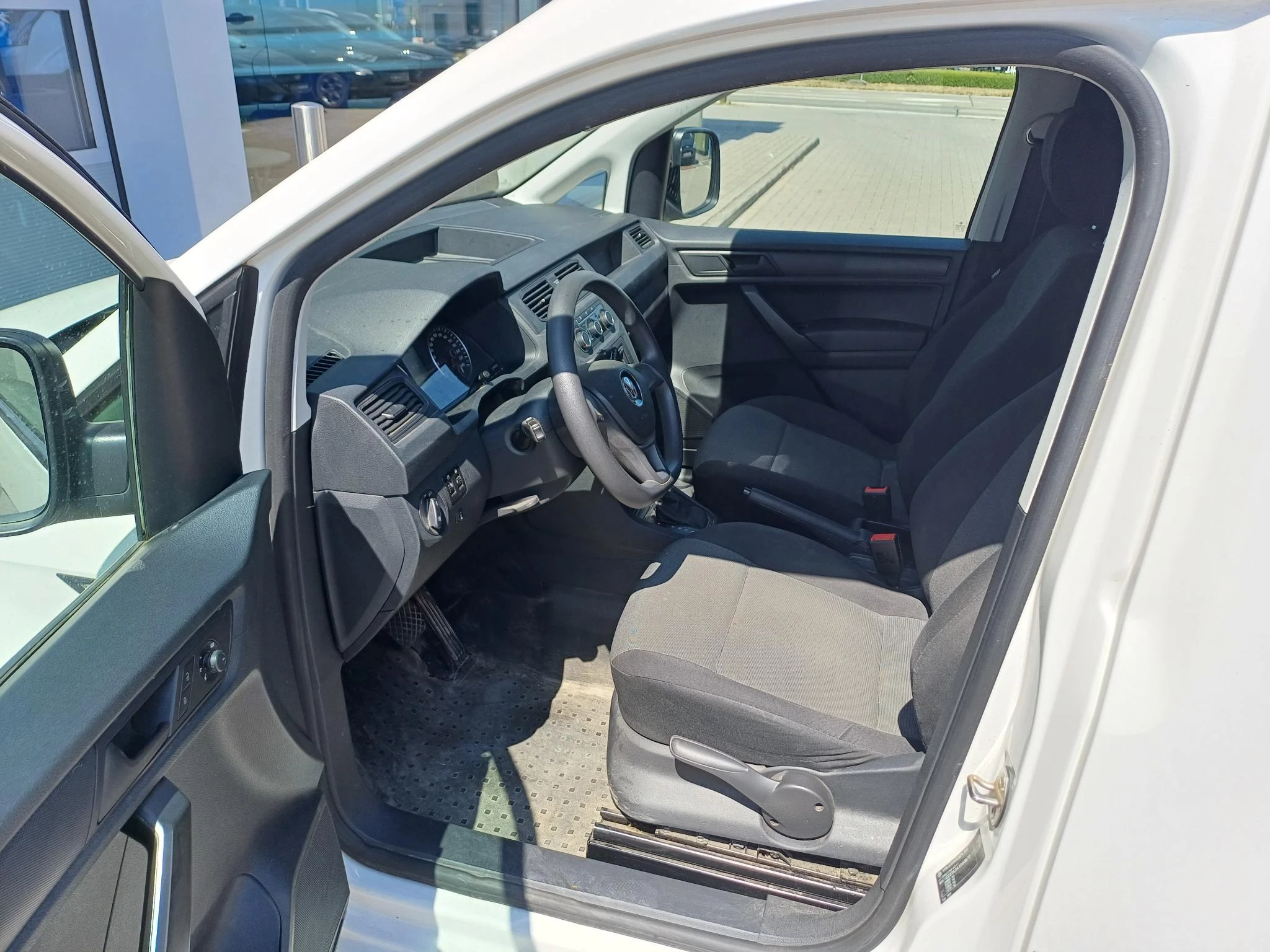 Volkswagen Caddy TSi 1.4 96kW BMT DSG Van