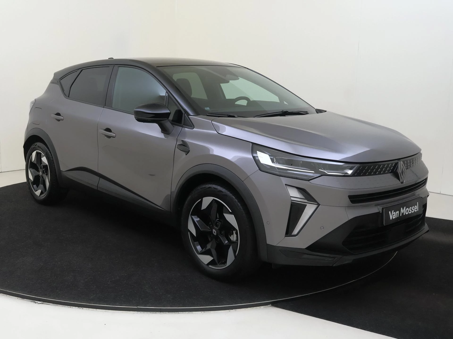 Renault-Captur-image-1