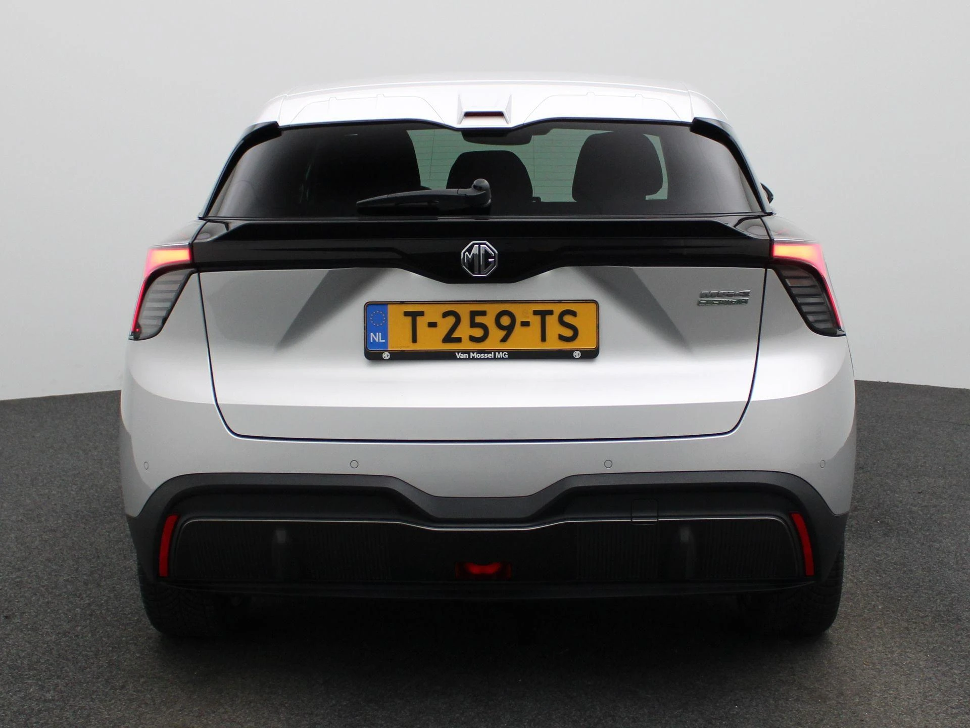 MG-MG4 EV-image-4
