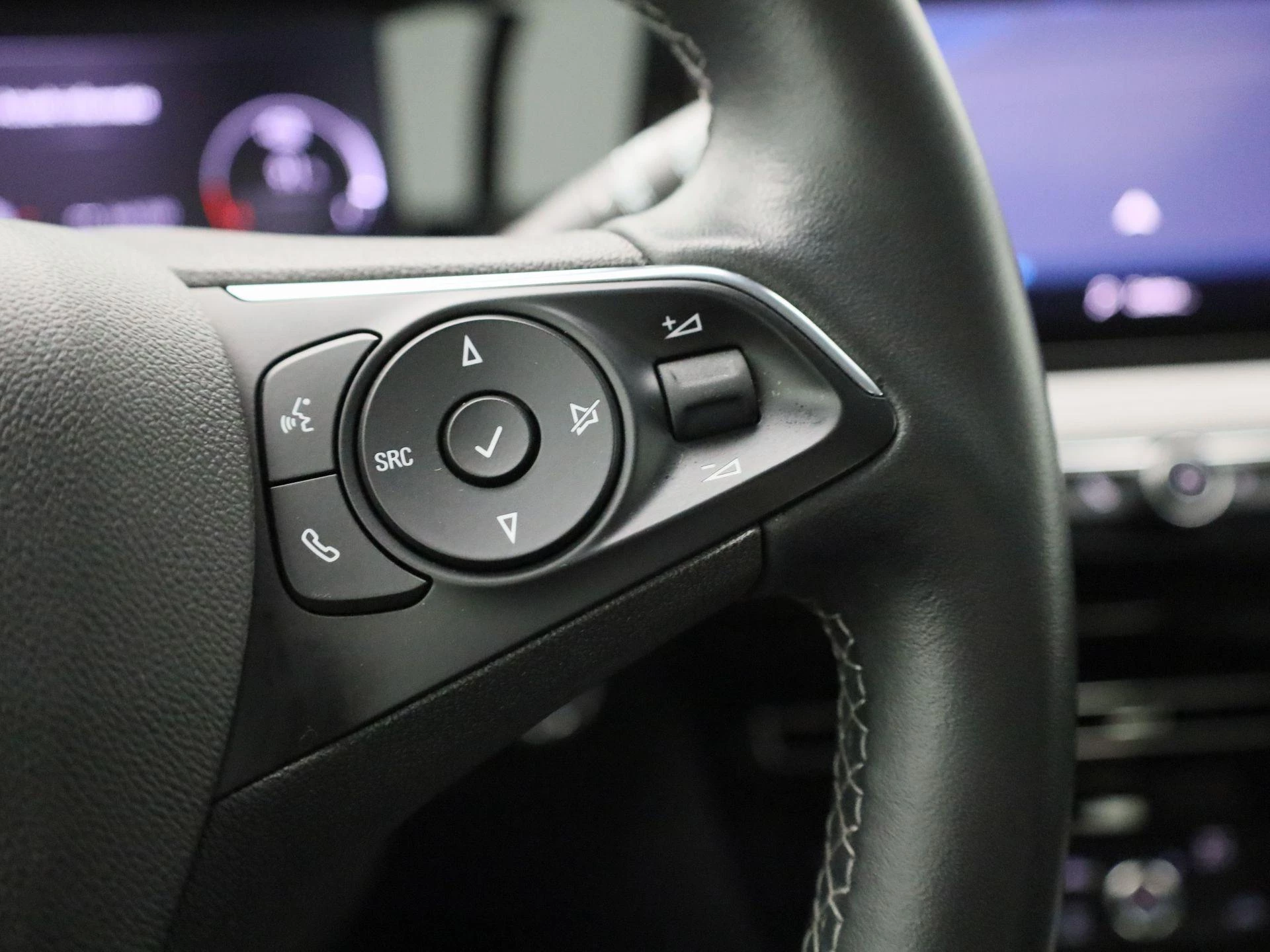 Opel-Mokka-e-image-18