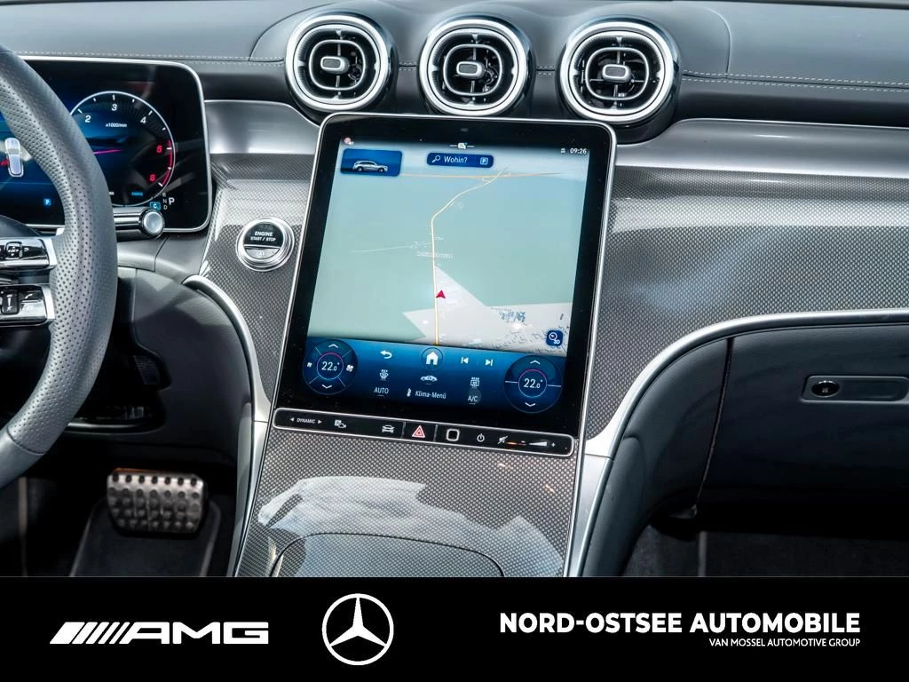 Mercedes-Benz GLC 300 d 4M AMG KEYLESS DISTRONIC AHK MBUX SHZ AMG Line