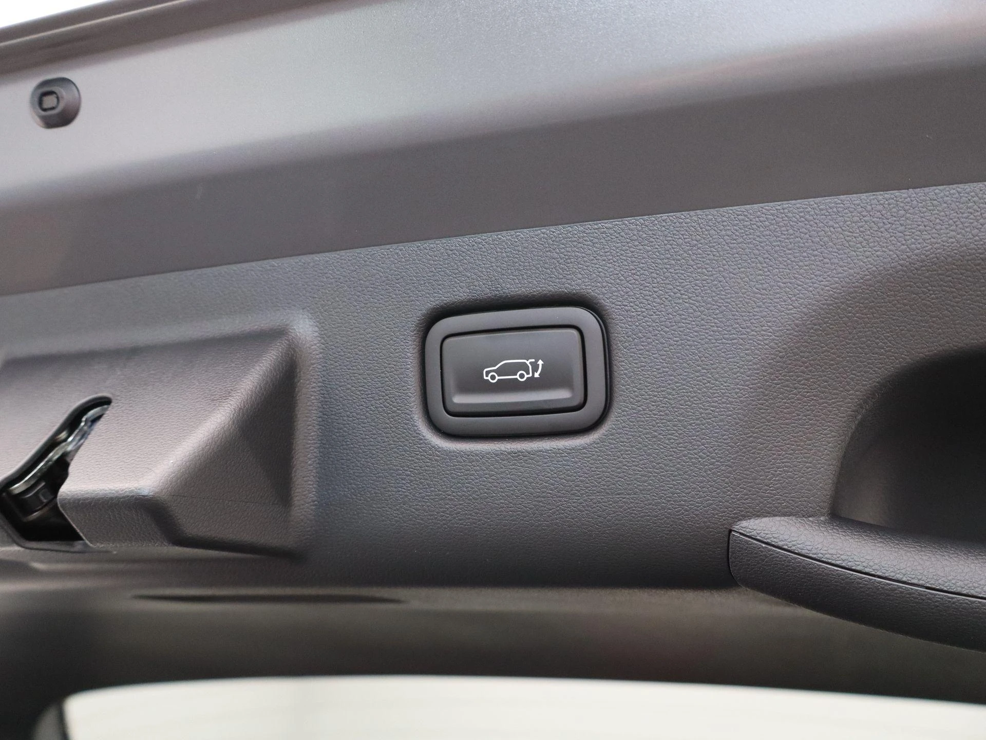 Hyundai-Kona-image-34