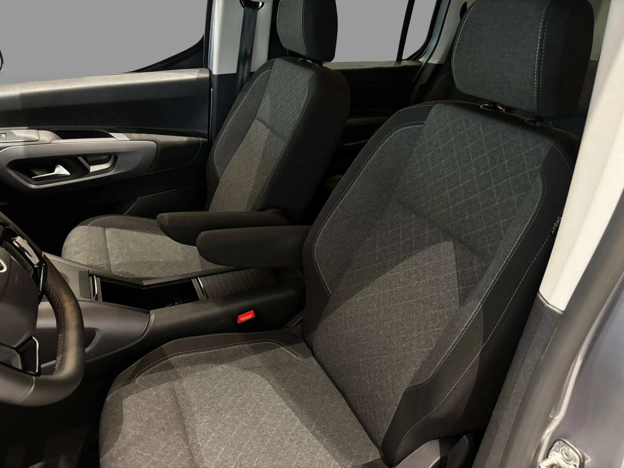 Opel-Combo-image-7