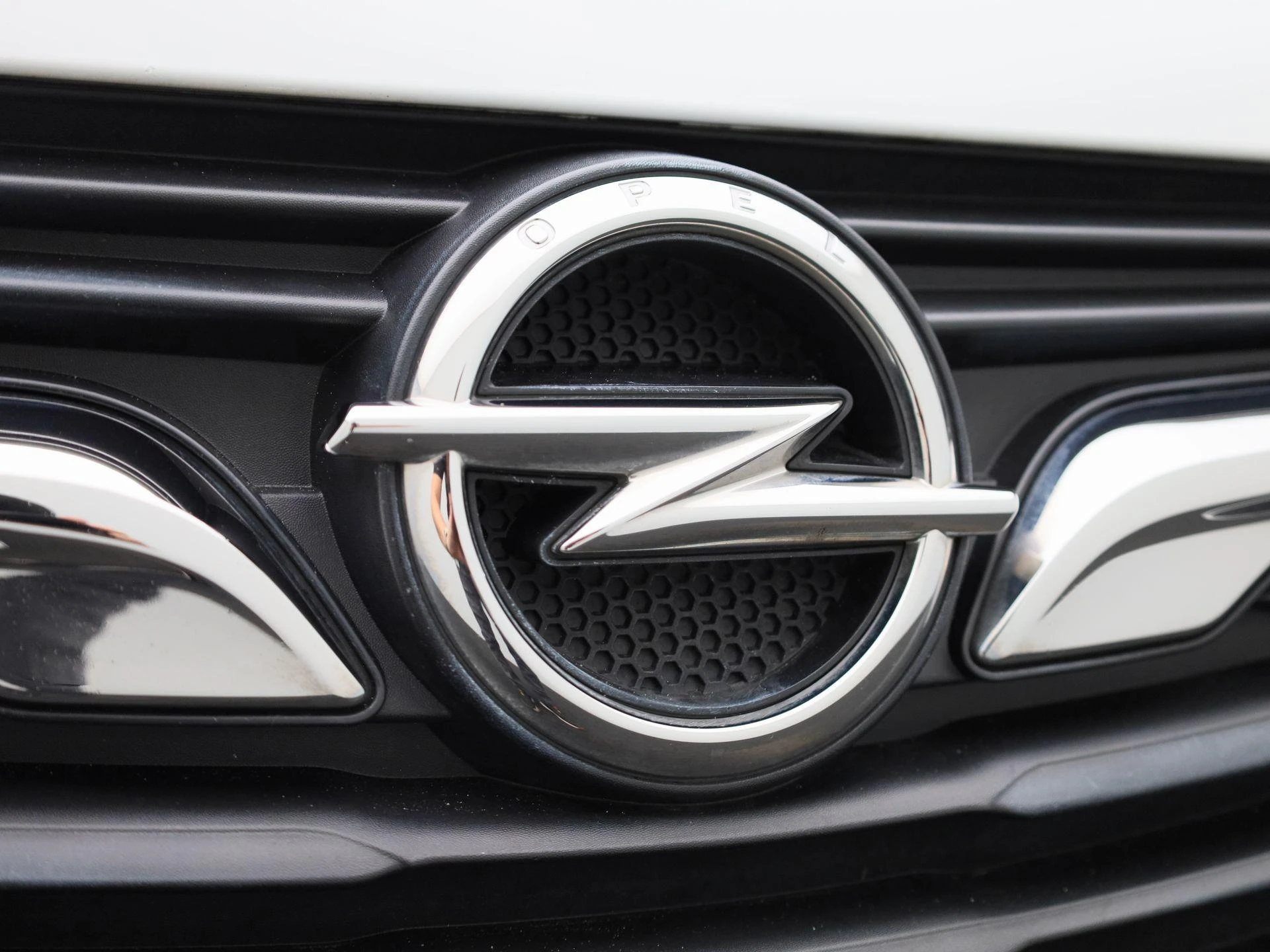 Opel-Combo Life-image-31
