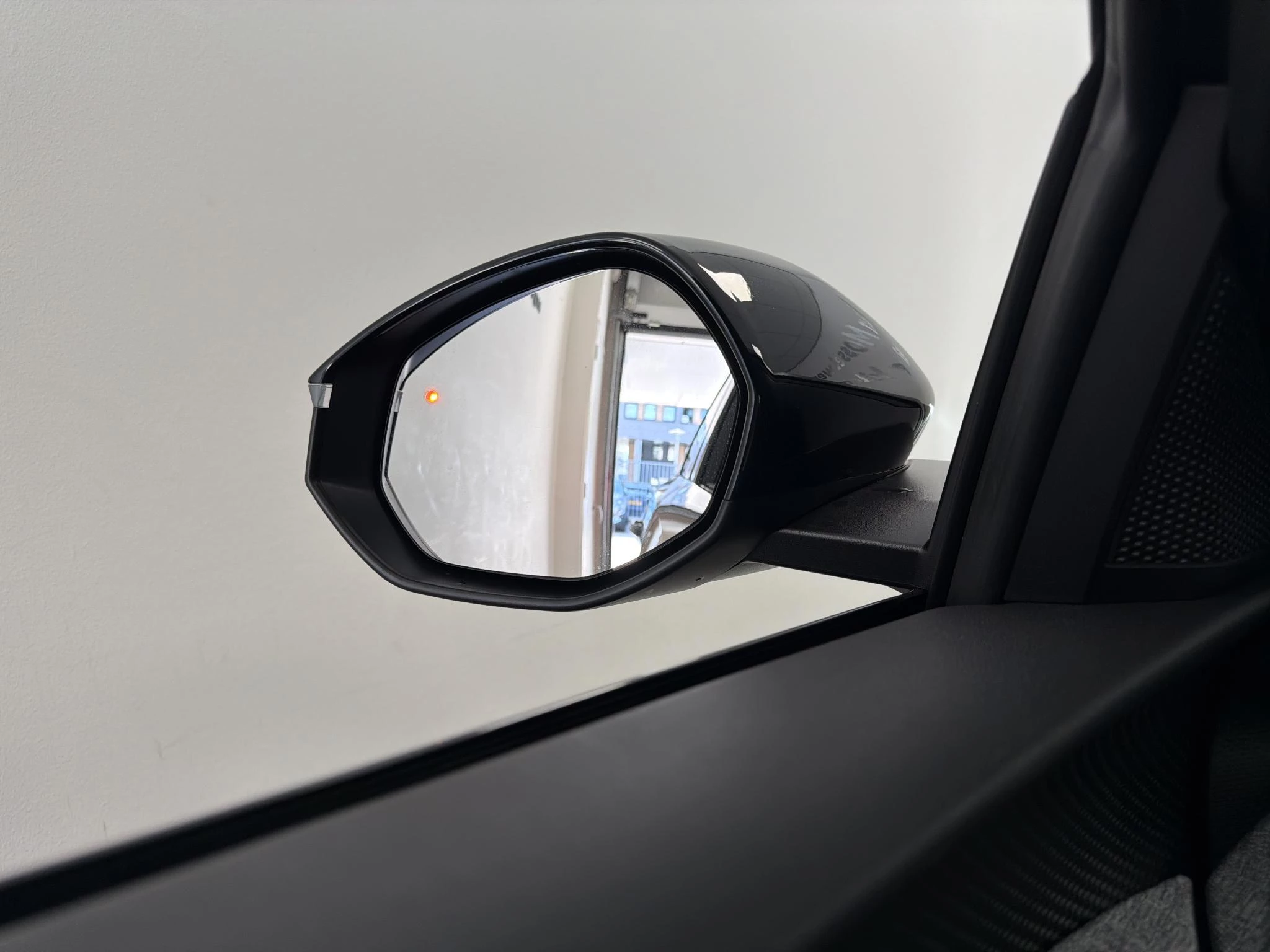 Peugeot-3008-image-10