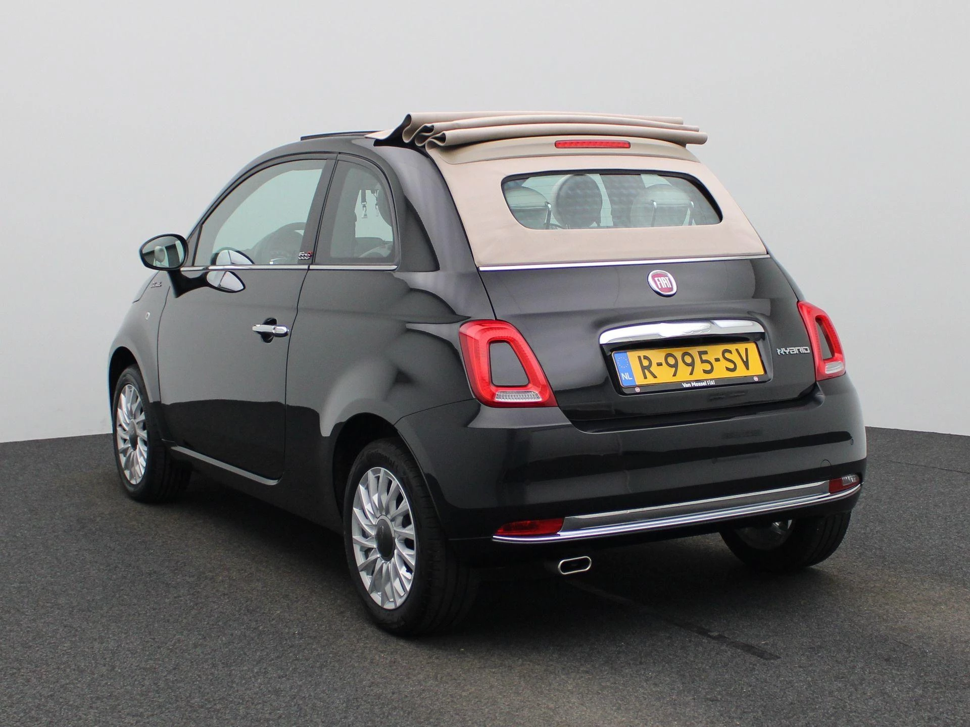 Fiat-500C-image-1