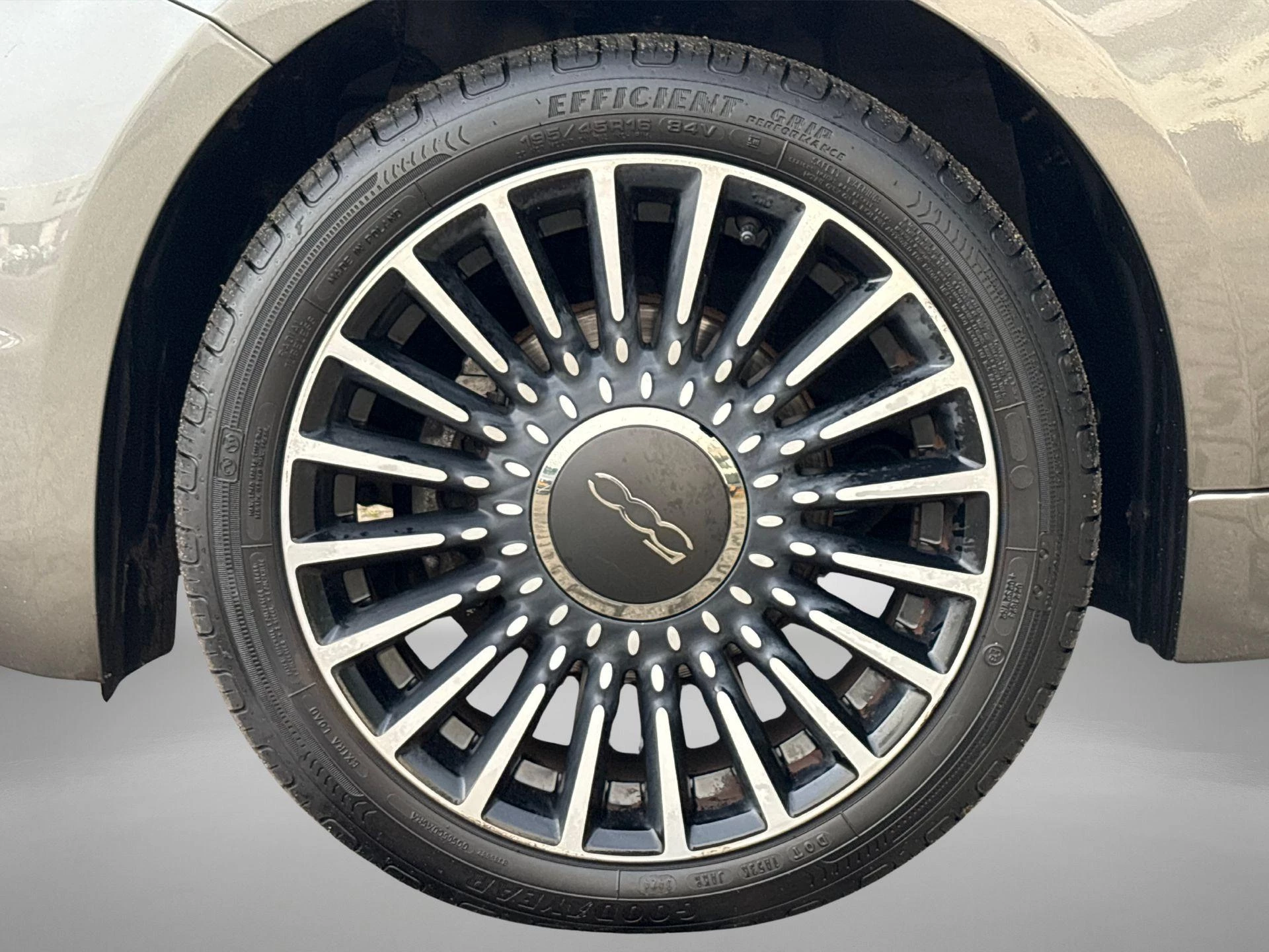 Fiat-500-image-20