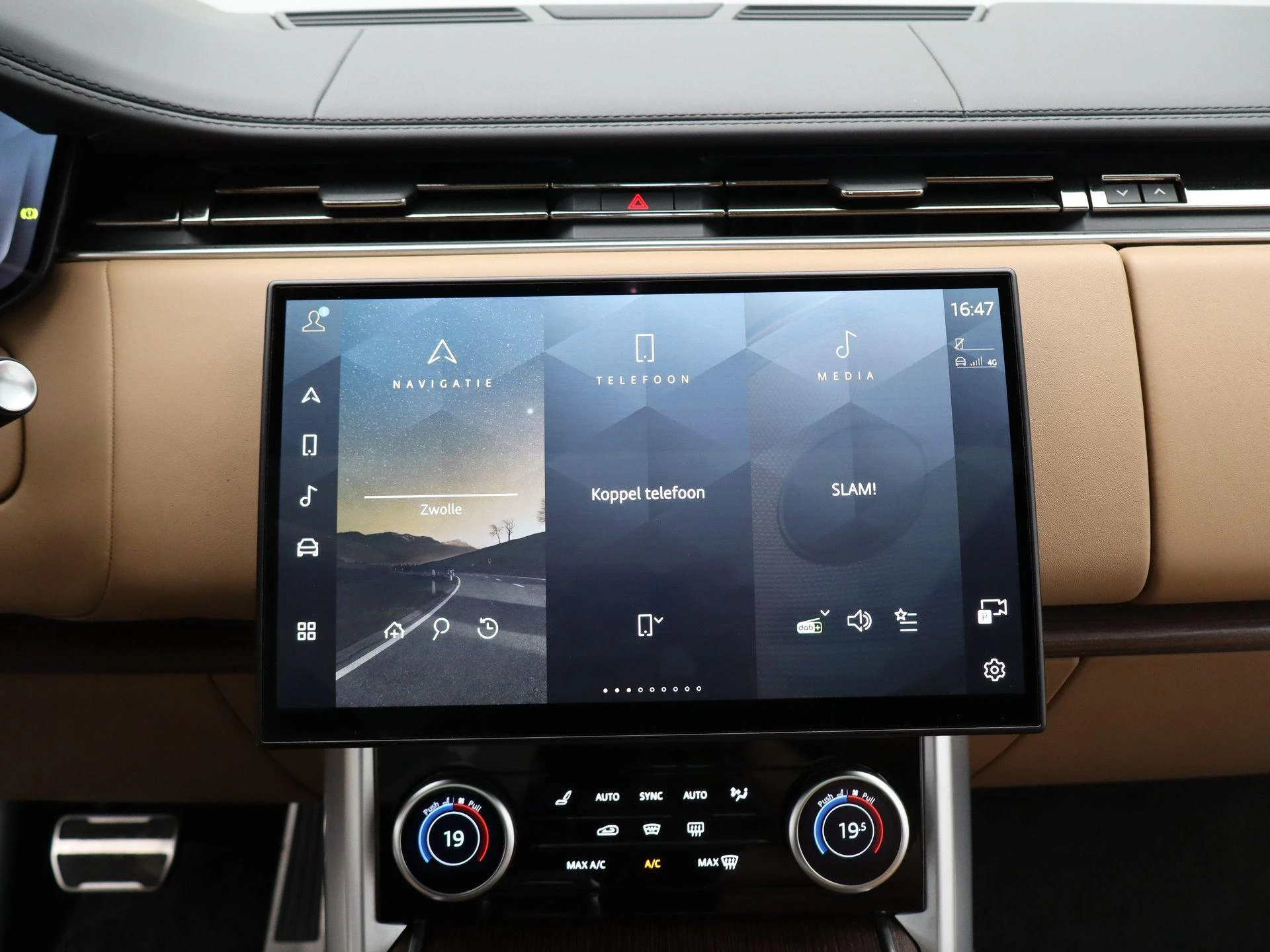 Land Rover-Range Rover-image-9